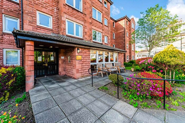 1 Bedroom Apartment For Sale In Elphinstone Court, Kilmacolm, PA13