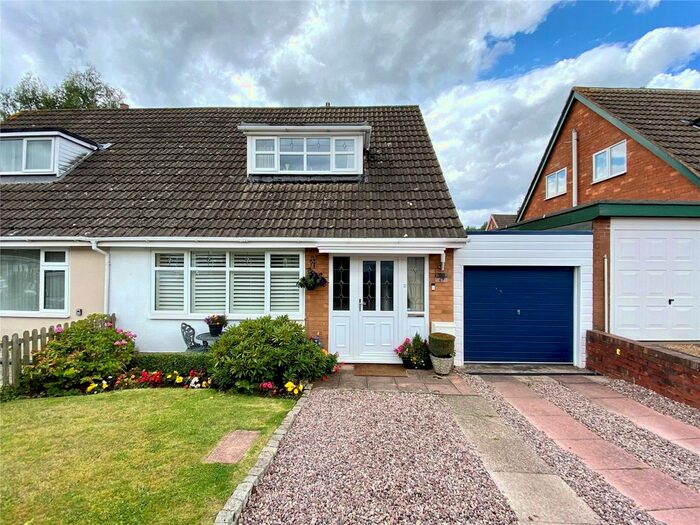 Houses for sale & to rent in TF2 9RH, Murdoch Drive, St Telford