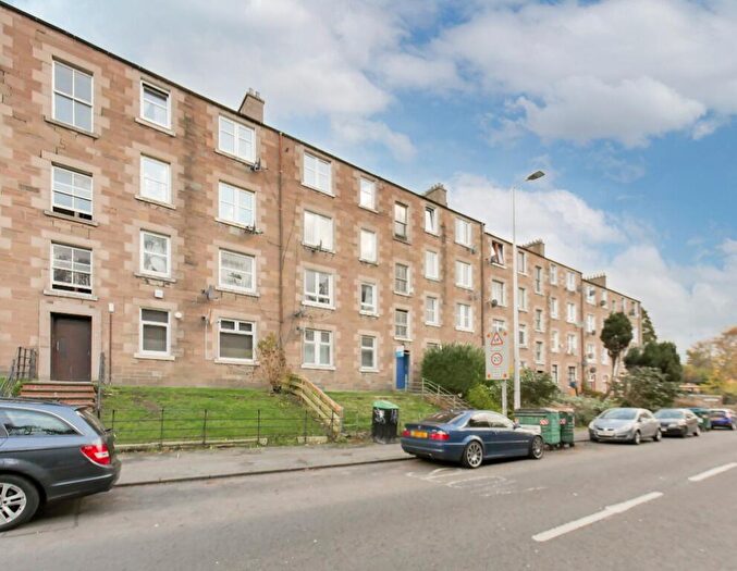 2 Bedroom Flat To Rent In Dens Road, Stobswell, Dundee, DD3