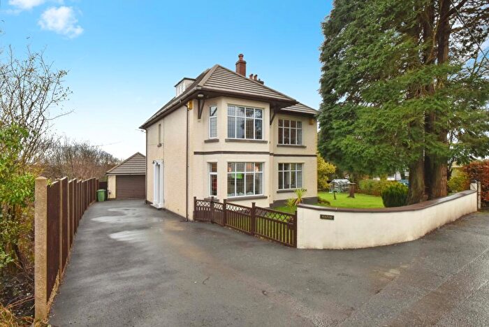 4 Bedroom Detached House For Sale In Llandeilo Road, Gorslas, Llanelli, Carmarthenshire, SA14
