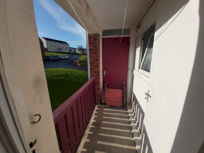 2 Bedroom Flat For Sale In Harrier Road, Haverfordwest, SA61
