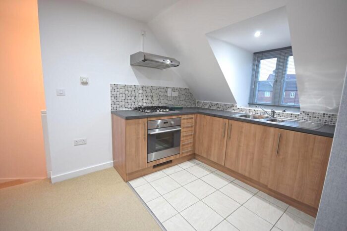 1 Bedroom Flat To Rent In Coach House With Parking & Garage - Ironwood Avenue, Desborough, NN14