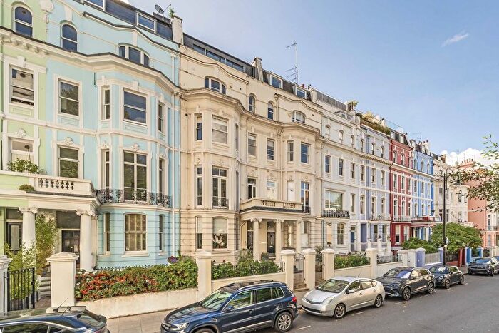 2 Bedroom Flat For Sale In Colville Terrace, Notting Hill, W11