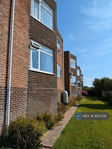 2 Bedroom Flat To Rent In Stonehill Court, Weymouth, DT4
