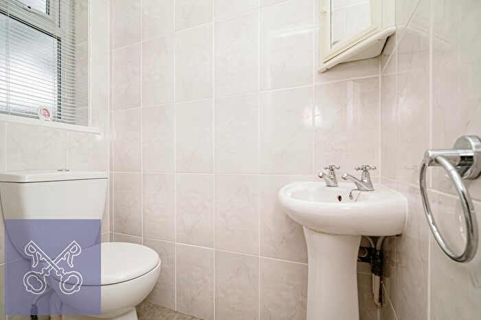 2 Bedroom Bungalow For Sale In The Orchard, Marfleet Lane, Hull, East Yorkshire, HU9