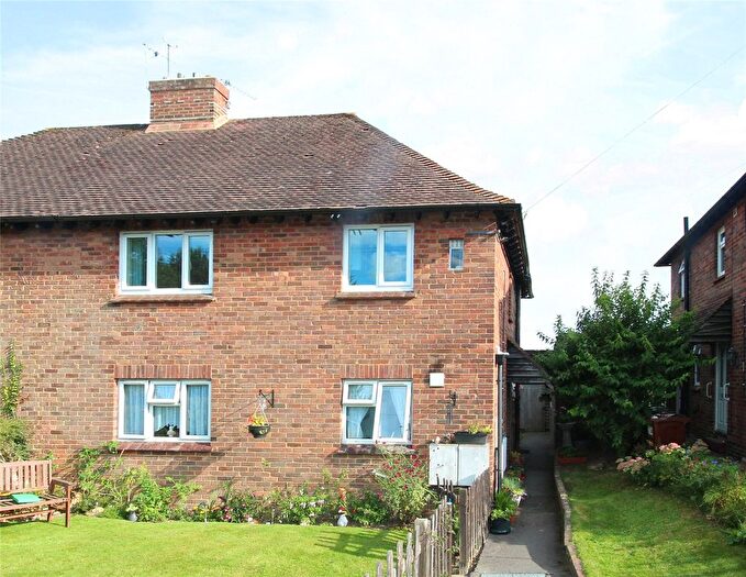 2 Bedroom Flat To Rent In Burdett Road, Crowborough, East Sussex, TN6