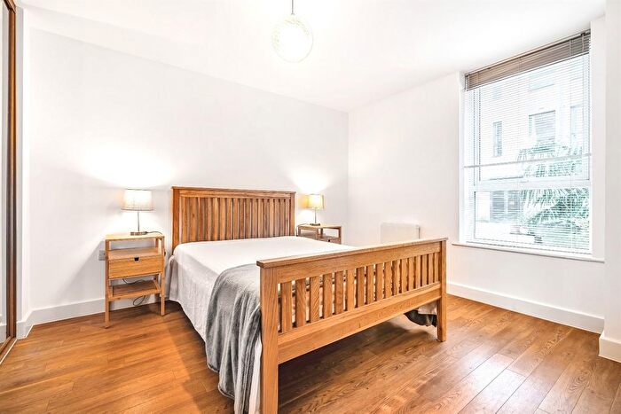 1 Bedroom Flat To Rent In Kennet House, Reading, RG1