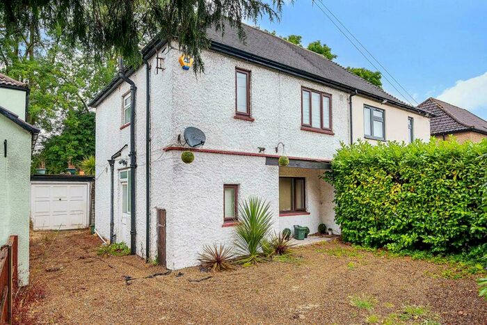 3 Bedroom House To Rent In Elm Avenue, Ruislip, HA4