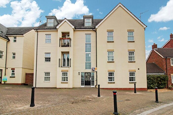 2 Bedroom Apartment To Rent In Mazurek Way, Swindon, SN25