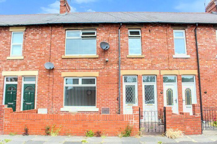 2 Bedroom Flat To Rent In Park View, Ashington, NE63