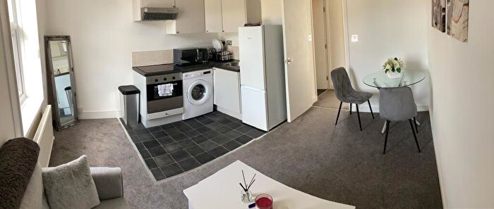 1 Bedroom Flat To Rent In Charlton Street, Maidstone, ME16