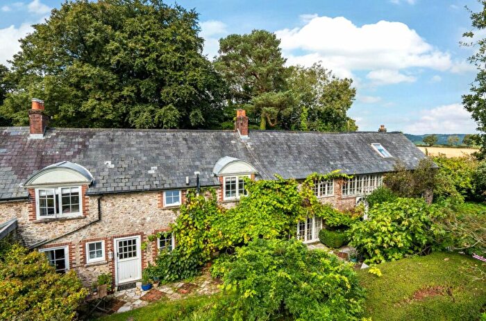 5 Bedroom Semi-Detached House For Sale In Tower Cross, Honiton, Devon, EX14