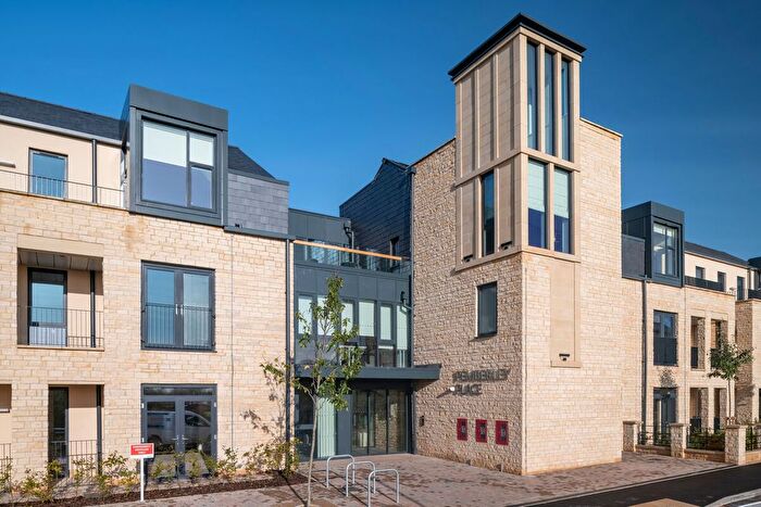 2 Bedroom Flat For Sale In Beckford Drive, Bath, BA1