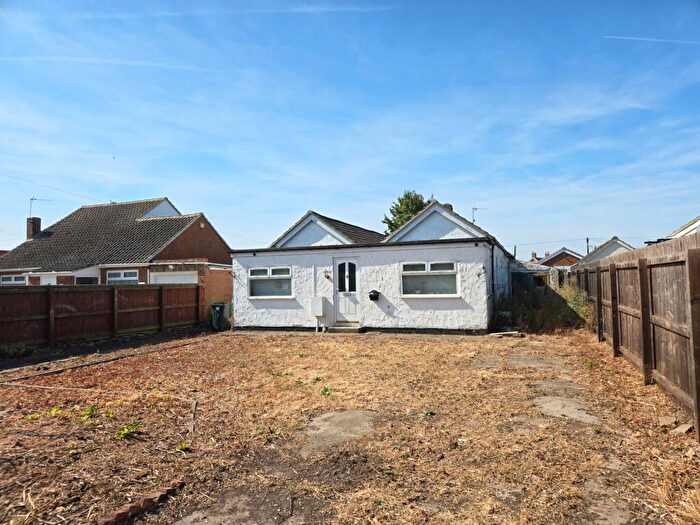 5 Bedroom Detached Bungalow For Sale In Landseer Avenue, Chapel St. Leonards, Skegness, PE24