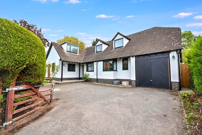 4 Bedroom Detached House For Sale In Oxenton, Cheltenham, Gloucestershire, GL52