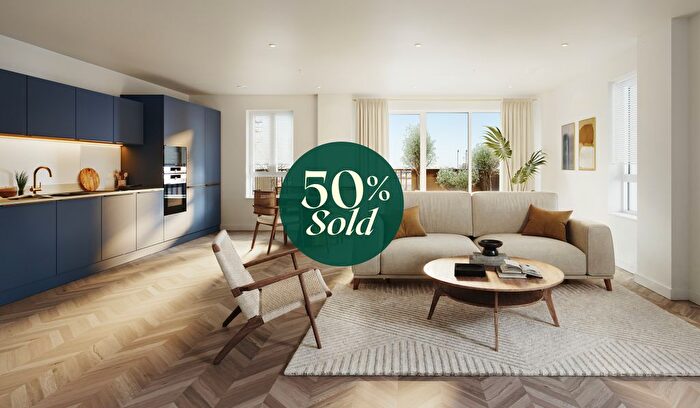 1 Bedroom Flat For Sale In Trinity Park, Woolwich, SE18