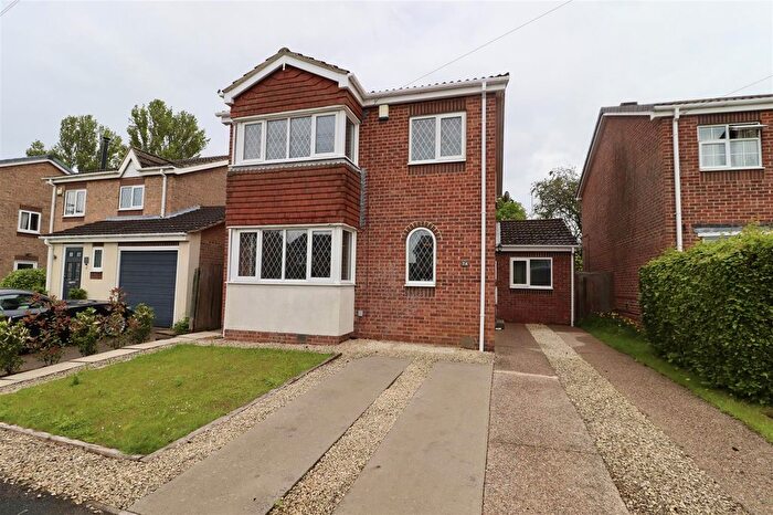 4 Bedroom Detached House For Sale In Hill Rise, Market Weighton, York, YO43