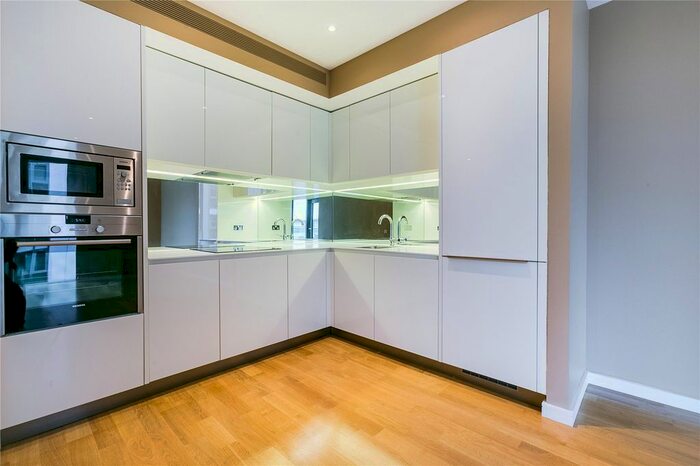 2 Bedroom Flat To Rent In Eastfields Avenue, Wandsworth, SW18