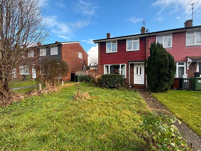 2 Bedroom End Terrace House For Sale In Staplehurst, Kent, TN12