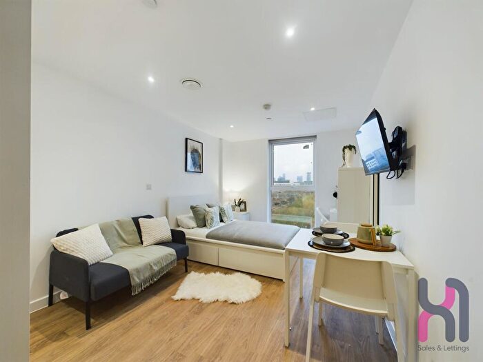Studio For Sale In Frederick Road, Salford, M6