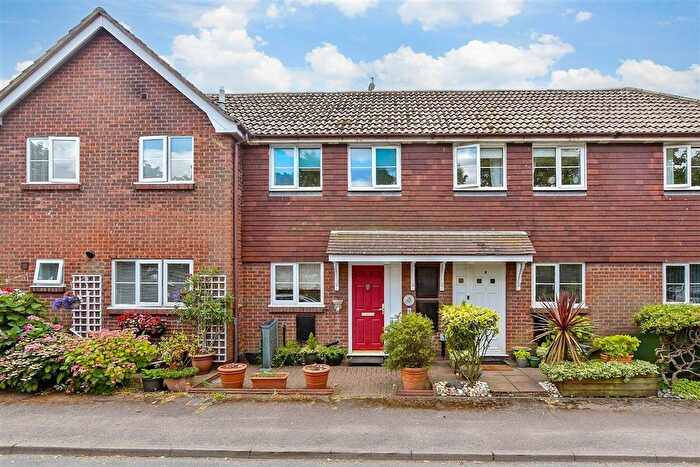 1 Bedroom Terraced House For Sale In Portland Road, Hythe, Kent, CT21