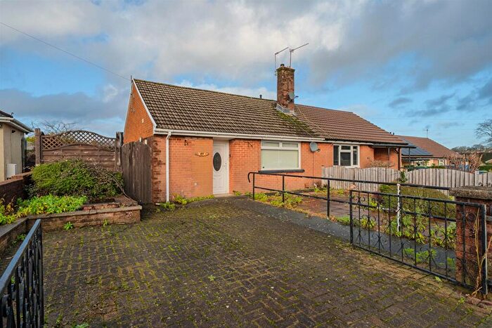 1 Bedroom Semi-Detached Bungalow For Sale In Golf Road, New Inn, Pontypool, NP4