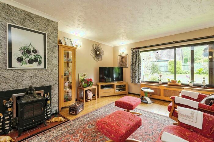 4 Bedroom Detached House For Sale In Parc Pentre, Mitchel Troy, Monmouth, NP25