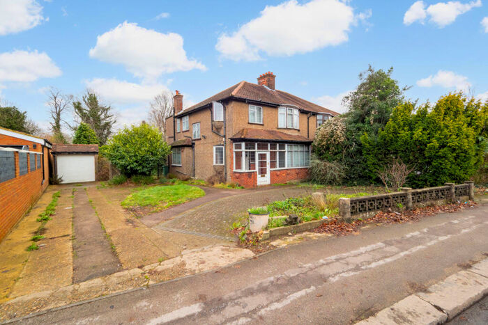 4 Bedroom Semi-Detached House To Rent In Woodcote Road, Purley, CR8