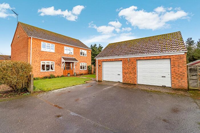 4 Bedroom Detached House For Sale In Stanton Road, Dersingham, King's Lynn, Norfolk, PE31