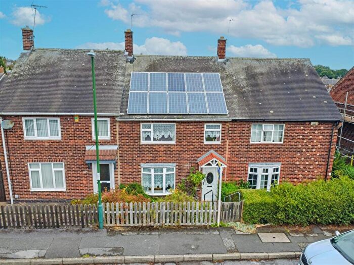 3 Bedroom Terraced House For Sale In Lechlade Road, Nottingham, NG5