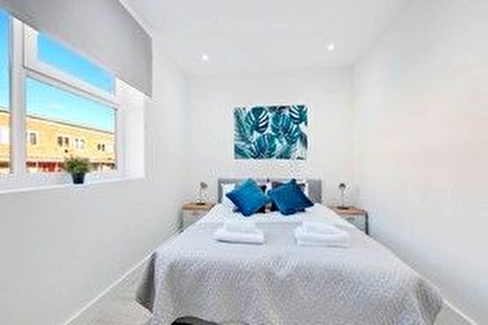 1 Bedroom Flat To Rent In Corporation Street, Corby, NN17