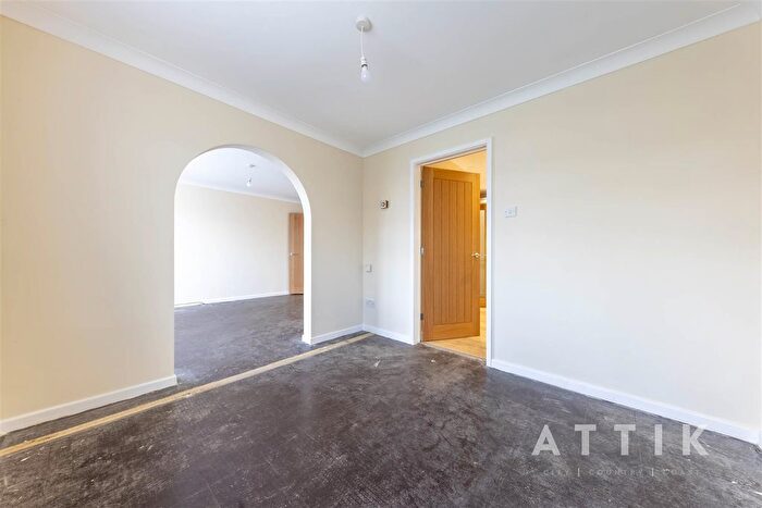 2 Bedroom Detached Bungalow For Sale In Ollands Road, Attleborough, NR17