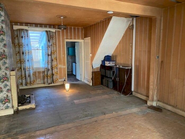3 Bedroom Terraced House For Sale In Gwydir Street, Cambridge, Cambridgeshire, CB1