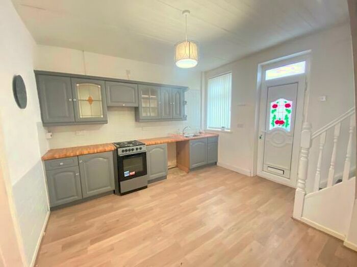 2 Bedroom House To Rent In Pitt Street, Wombwell, Barnsley, S73