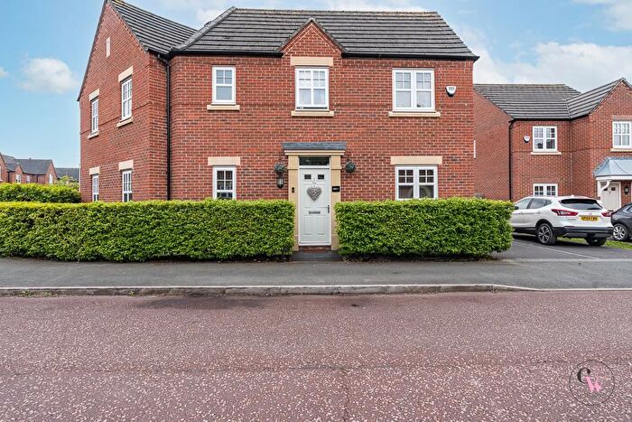 3 Bedroom Semi-detached House For Sale In Muskett Drive, Northwich, CW8