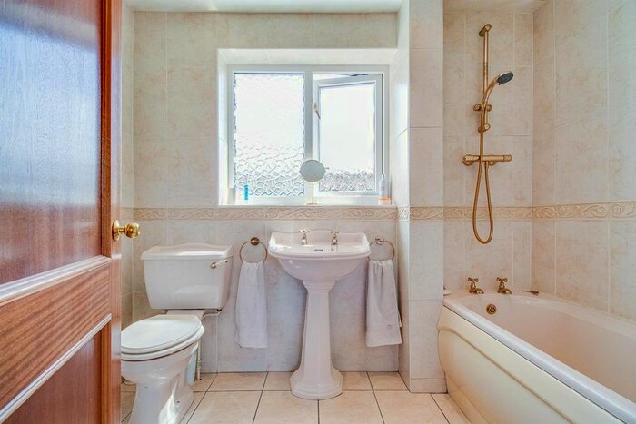 5 Bedroom Detached House For Sale In Blue Butts, Briggs Yard, Ossett, WF5