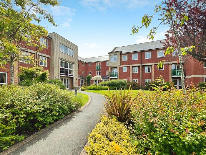 1 Bedroom Retirement Property For Sale In North Road, Newcastle Upon Tyne, NE20