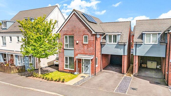 4 Bedroom Detached House For Sale In Hemlock Road, Coalville, LE67
