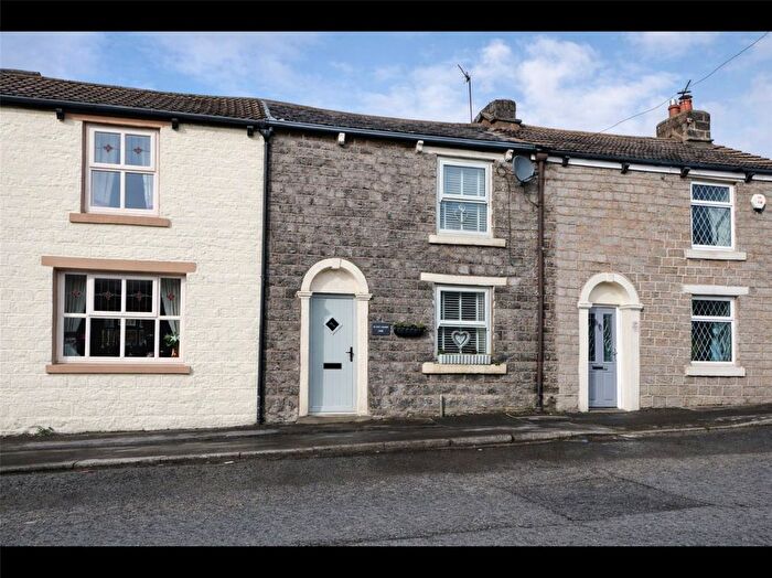2 Bedroom Terraced House To Rent In Pot House Lane, Darwen, Lancashire, BB3