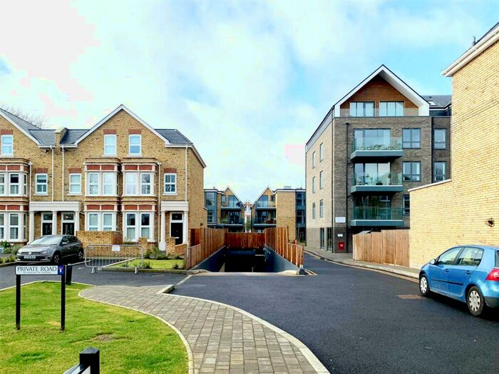 2 Bedroom Apartment To Rent In Harrier House, Antoinette Close, Kingston Upon Thames, KT1