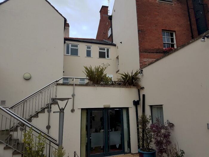 1 Bedroom Flat To Rent In Bridge Street, Hereford, HR4