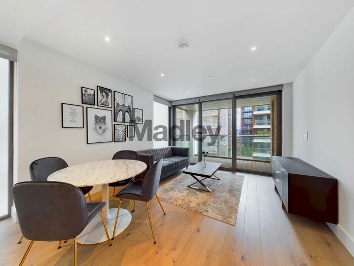 2 Bedroom Flat To Rent In Palmer Road, London, SW11