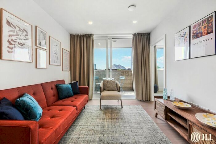 1 Bedroom Flat To Rent In Stella Elms, London, SW8