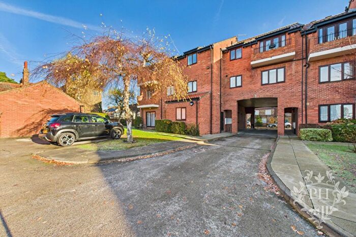 2 Bedroom Flat For Sale In Scholars Court, West Street, Yarm, TS15
