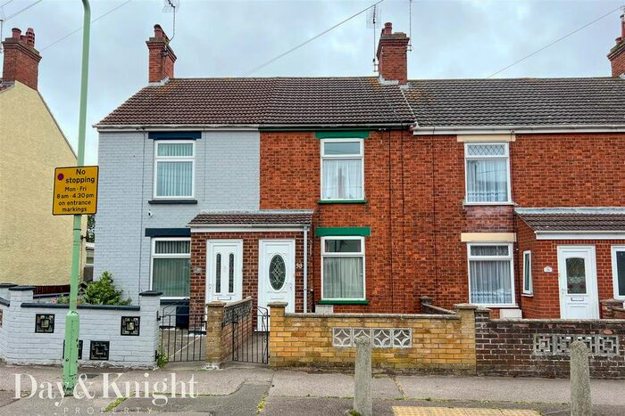 2 Bedroom Terraced House To Rent In Somerton Avenue, Lowestoft, NR32