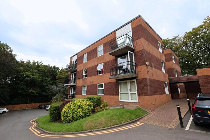 1 Bedroom Flat For Sale In Manor Court Urmston Lane, Stretford, M32