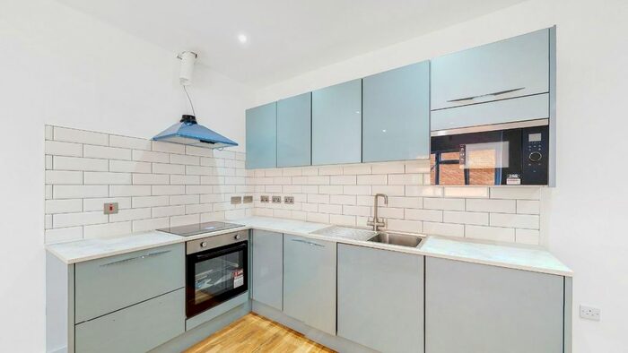 1 Bedroom Flat To Rent In Mora Road, London, NW2