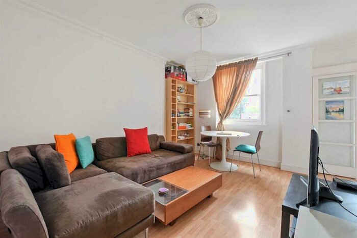 2 Bedroom Apartment To Rent In Belgrave Gardens, St Johns Wood, NW8