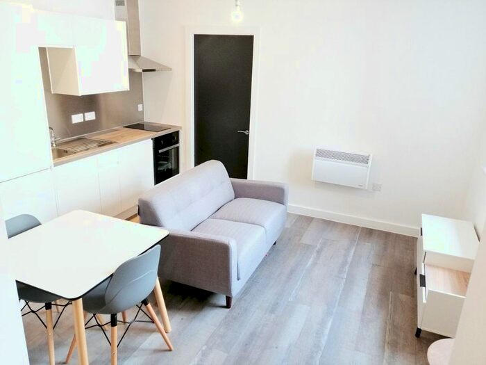 1 Bedroom Flat To Rent In Apartment ., - Talbot Road, Old Trafford, Manchester, M16