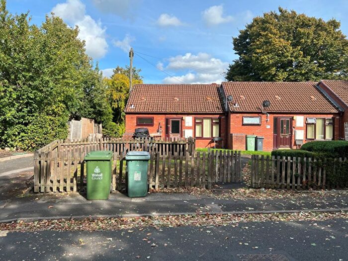 1 Bedroom Bungalow For Sale In Sun Street, Walsall, WS1